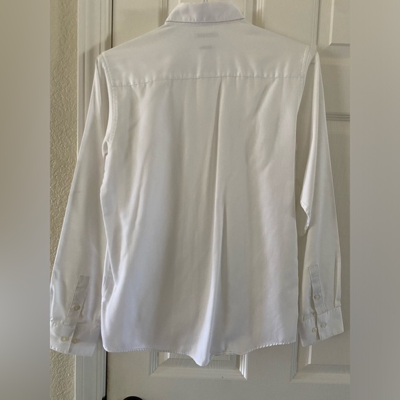 2 Calvin Klein Boys' Long Sleeve Sateen Dress Shirts with Buttoned Cuffs Size 18 - Picture 5 of 7
